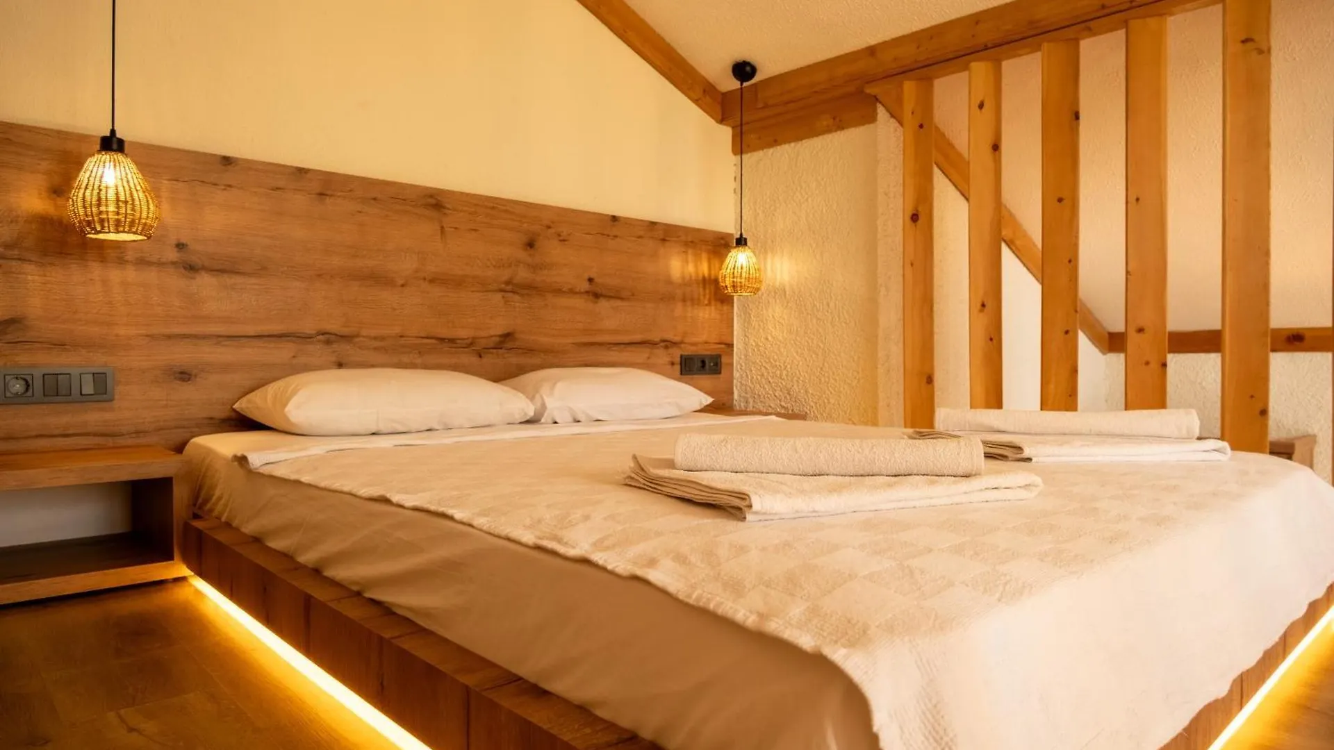 Guenes Boutique Hotel - Oludeniz Fethiye